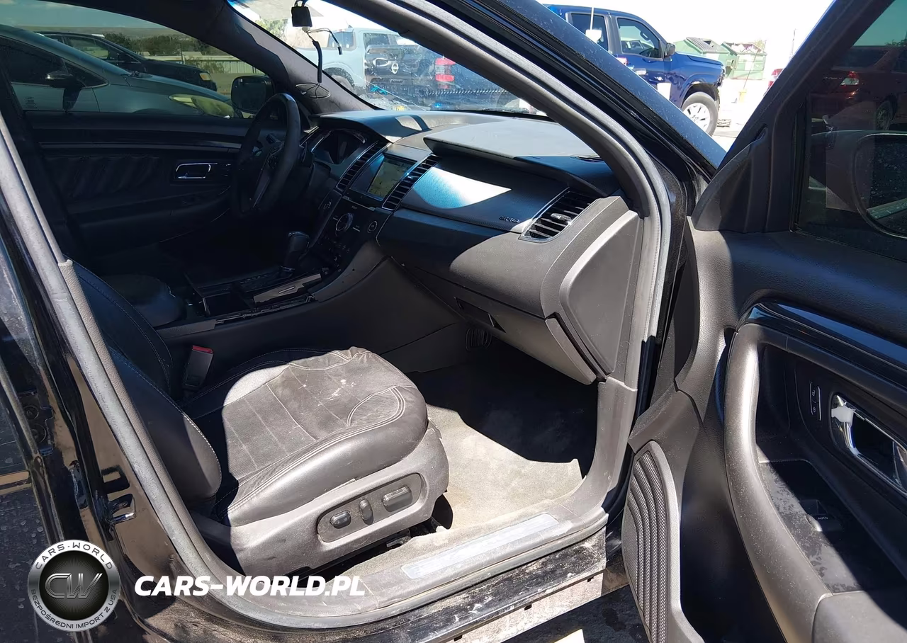 2017 Ford Taurus Sho VIN:1FAHP2KTXHG122634 - 5
