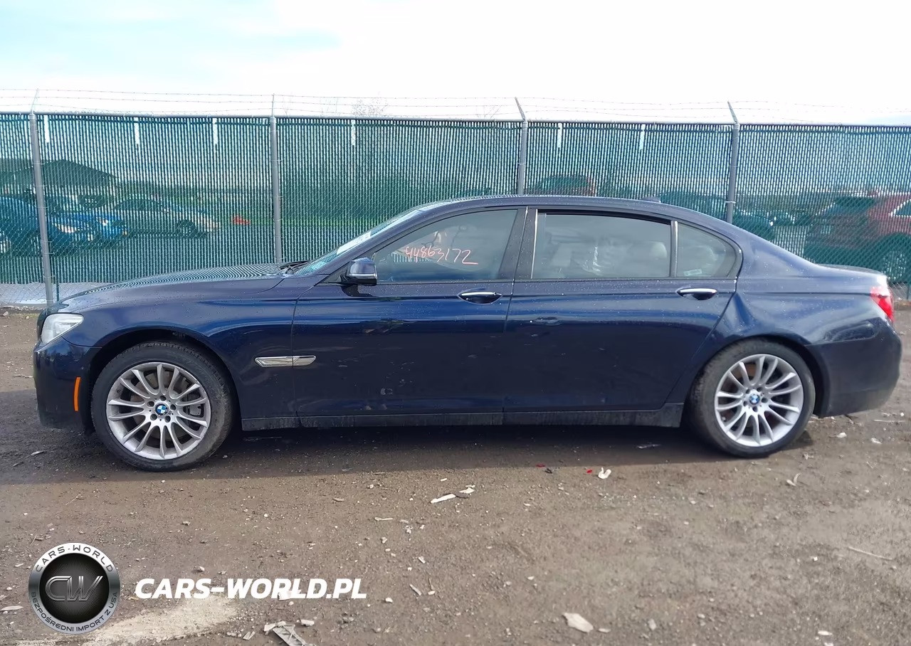 2014 BMW Alpina B7 VIN:WBAYE8C56ED135359 - 13