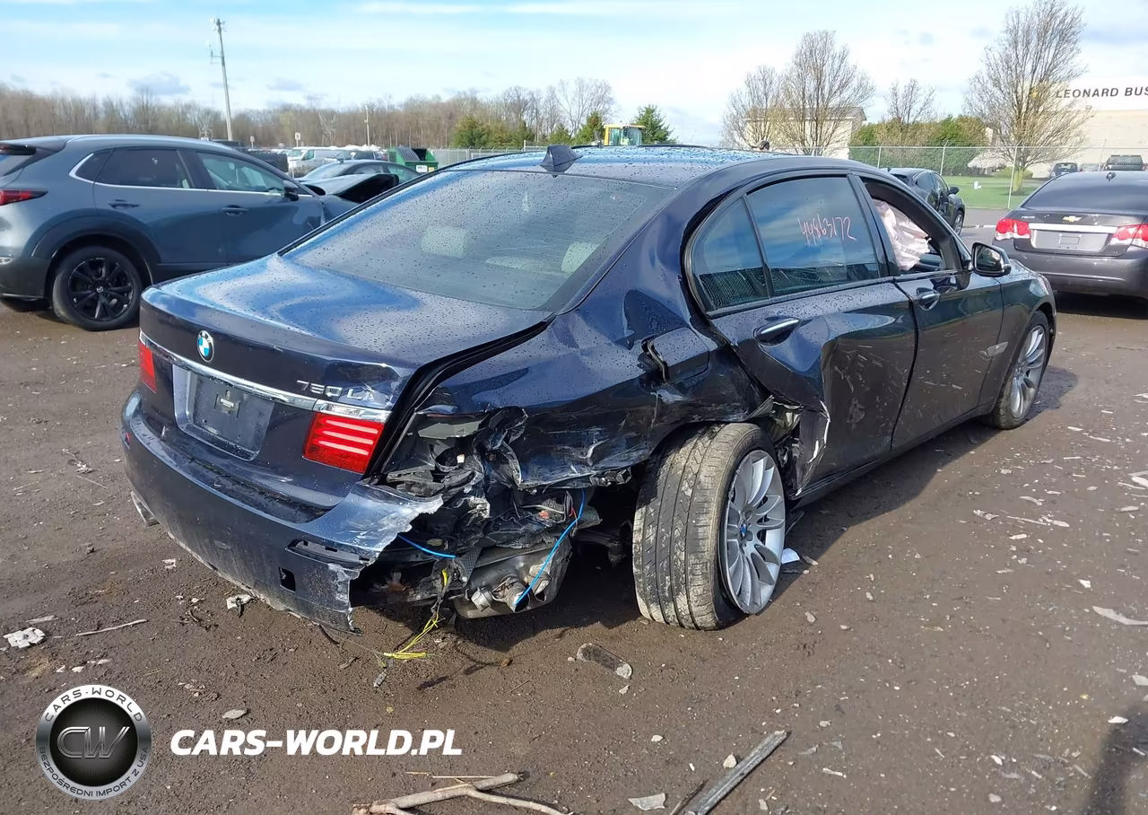2014 BMW Alpina B7 VIN:WBAYE8C56ED135359 - 4