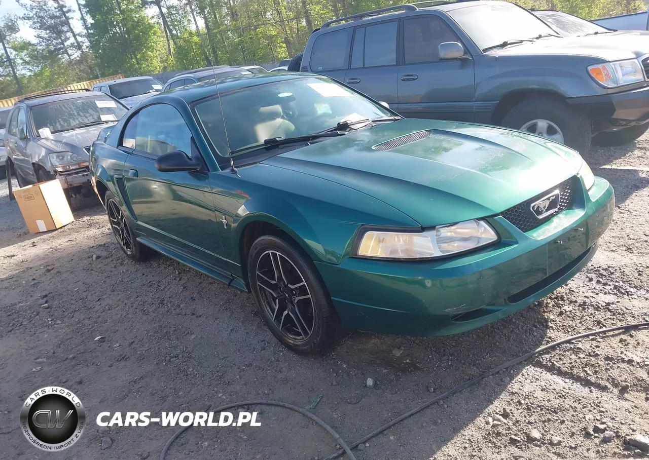2000 Ford Mustang