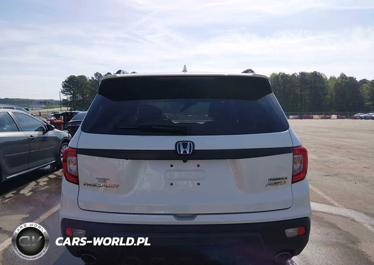 2019 Honda Passport Touring VIN:5FNYF8H92KB012853 - 16