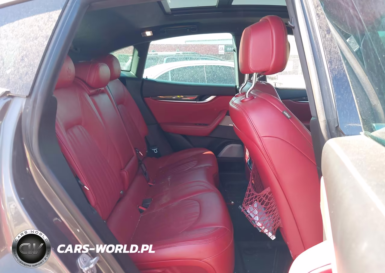 2017 Maserati Levante S VIN:ZN661YUA6HX243788 - 8