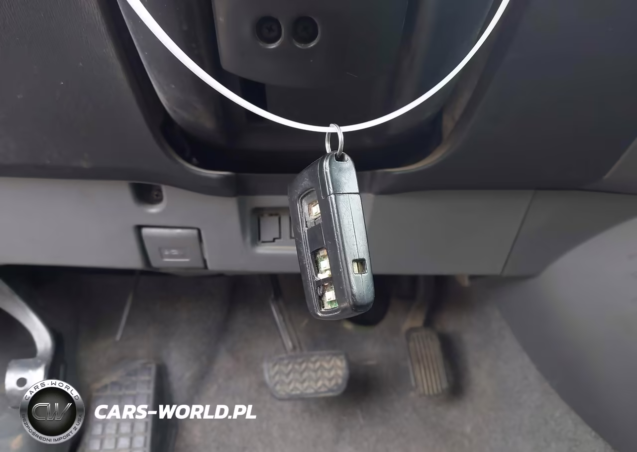 2007 Toyota Prius VIN:JTDKB20U573258704 - 11