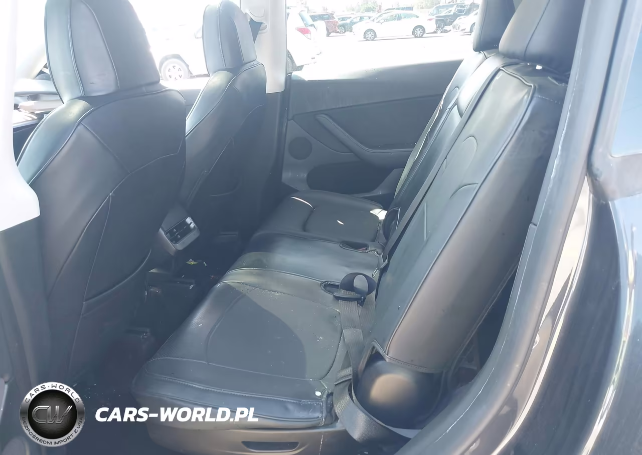2024 Tesla Model Y Long Range Dual Motor All-Wheel Drive VIN:7SAYGAEE8RF034696 - 8