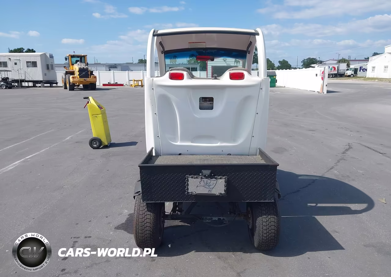 2001 Global Electric Motors 825 VIN:5ASAG27461F012135 - 17