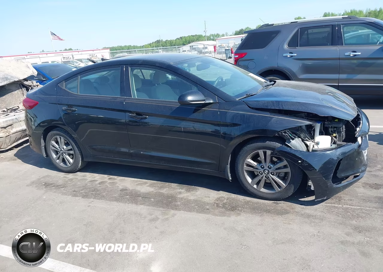 2018 Hyundai Elantra Sel VIN:5NPD84LF1JH263152 - 14
