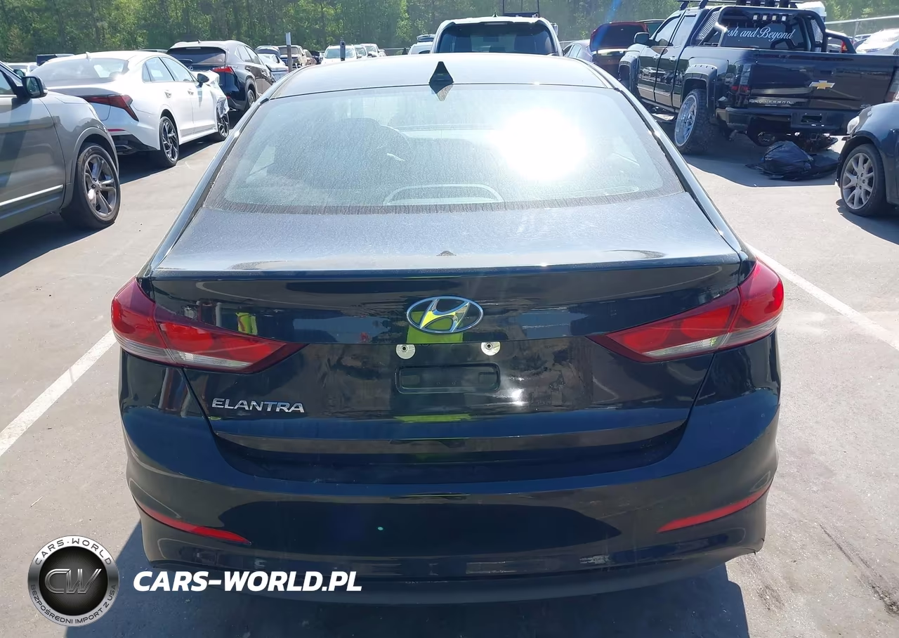 2018 Hyundai Elantra Sel VIN:5NPD84LF1JH263152 - 17