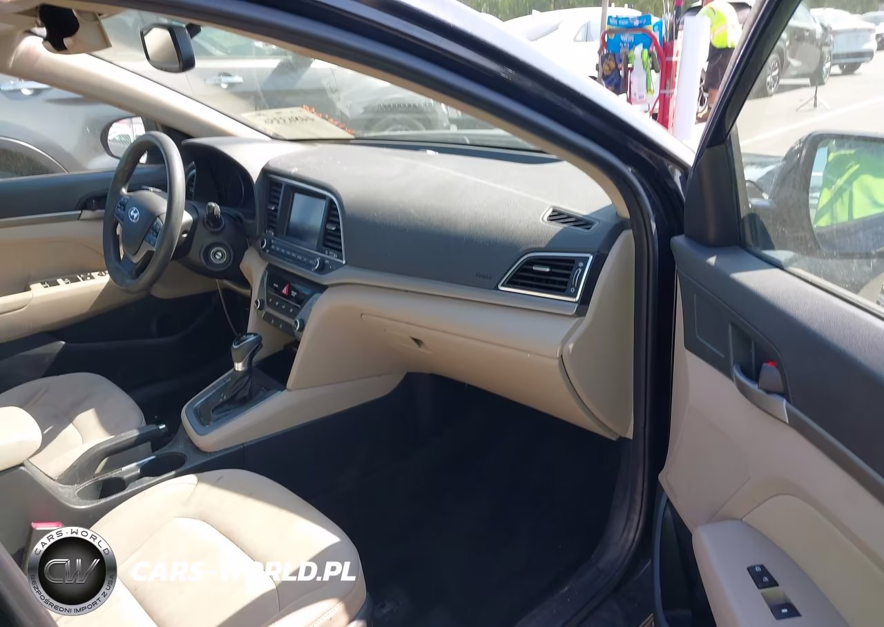 2018 Hyundai Elantra Sel VIN:5NPD84LF1JH263152 - 5