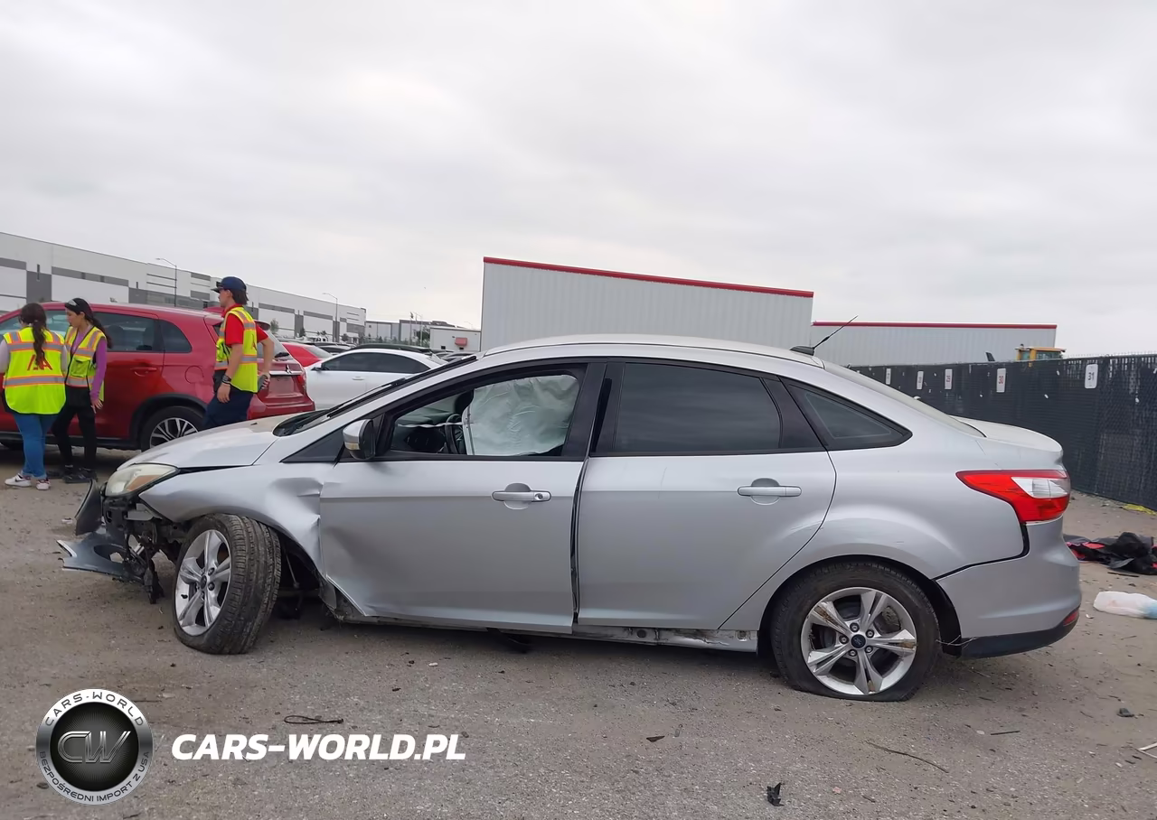 2013 Ford Focus Se VIN:1FADP3F24DL289773 - 14