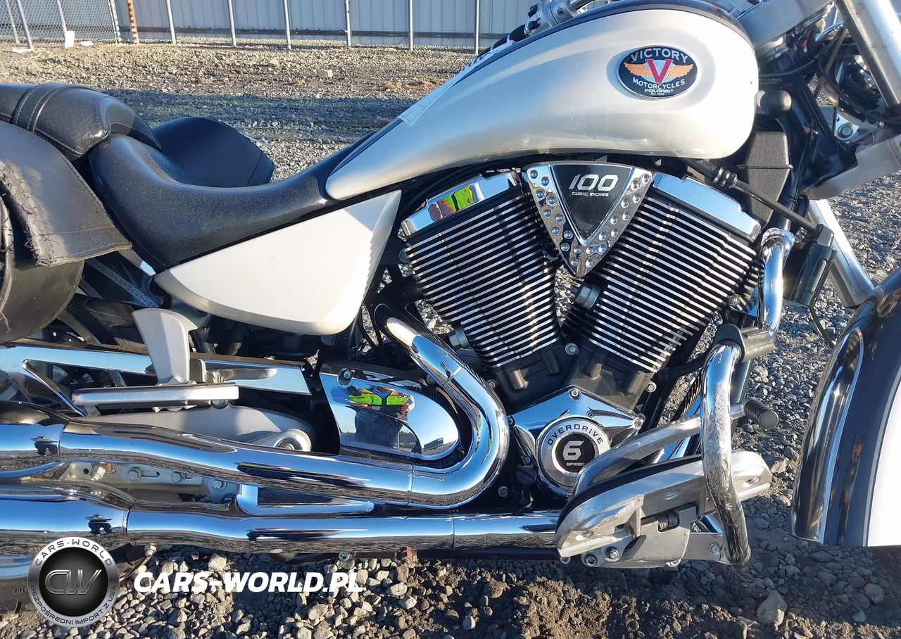 2007 Victory Motorcycles Kingpin VIN:5VPCD26D673001431 - 8