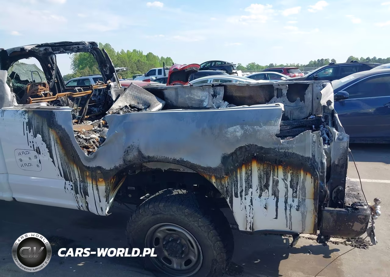 2018 Ford F-250 Xl VIN:1FT7W2B61JEB46275 - 12