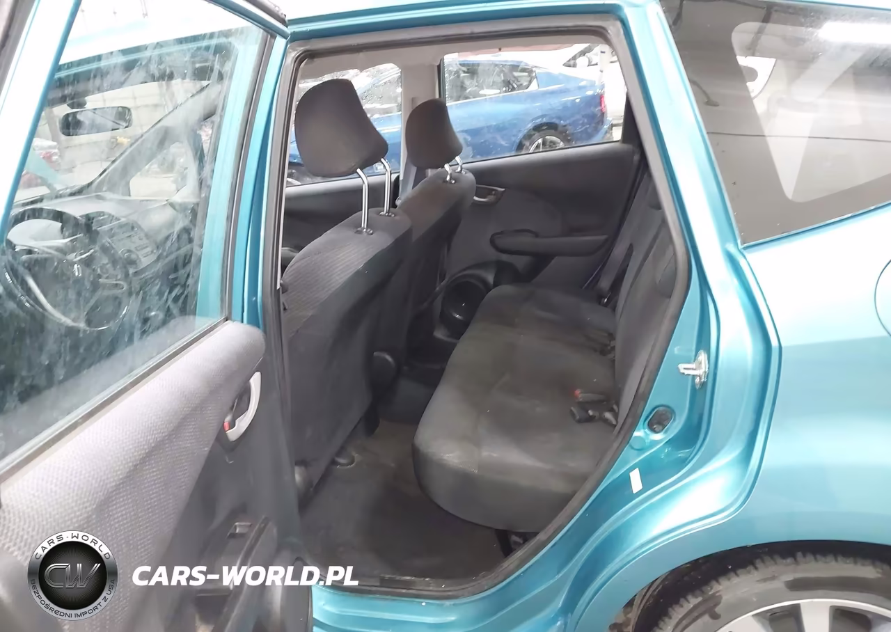 2012 Honda Fit Sport VIN:JHMGE8H58CC008654 - 8