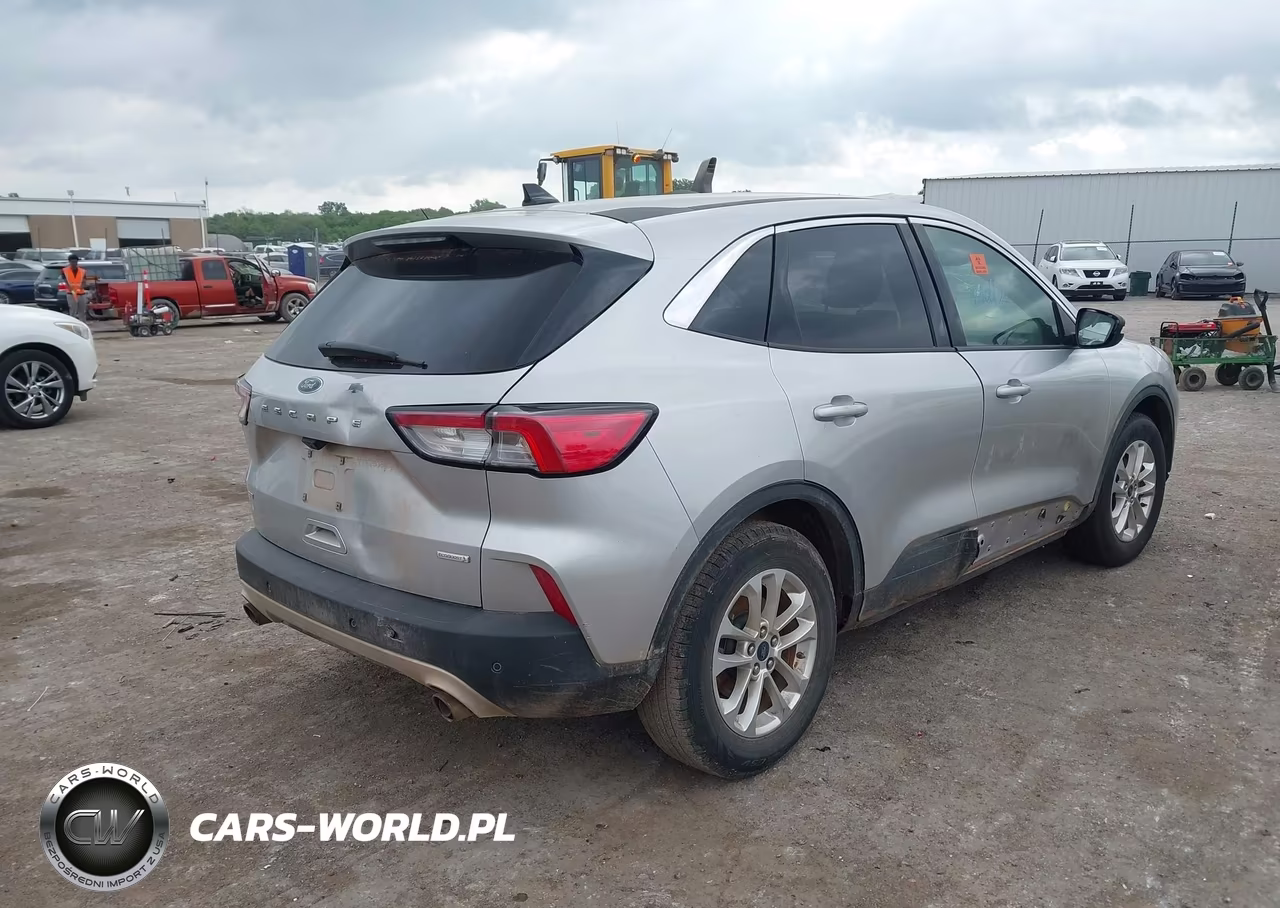 2020 Ford Escape Se VIN:1FMCU0G67LUA81566 - 4