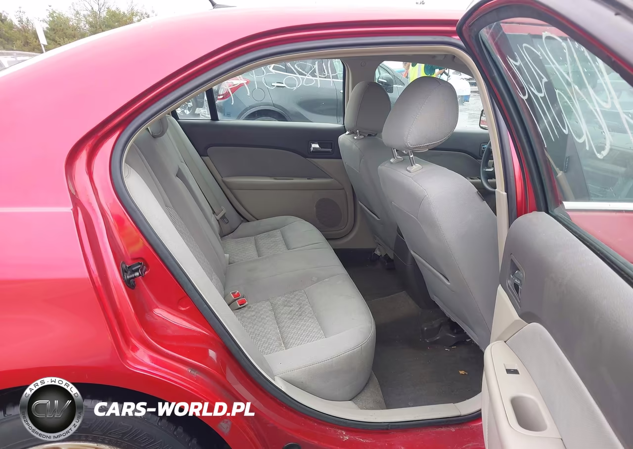 2012 Ford Fusion Se VIN:3FAHP0HA5CR420357 - 8