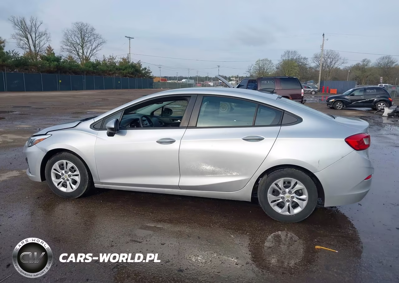 2019 Chevrolet Cruze Diesel VIN:1G1BJ5SMXK7102251 - 14