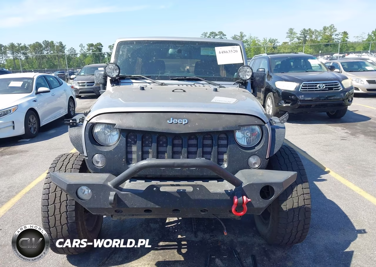 2014 Jeep Wrangler Unlimited Sport VIN:1C4HJWDG3EL148109 - 12