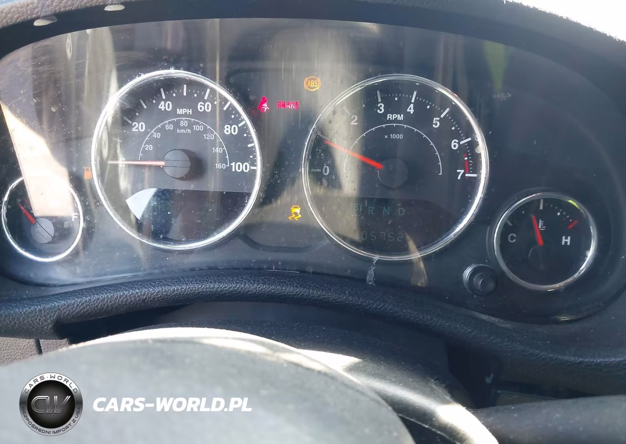 2014 Jeep Wrangler Unlimited Sport VIN:1C4HJWDG3EL148109 - 7