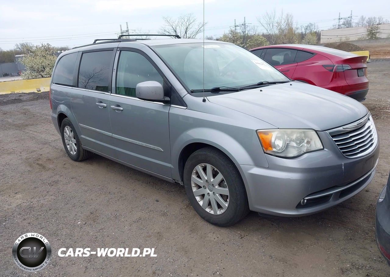 2014 Chrysler Town & Country Touring