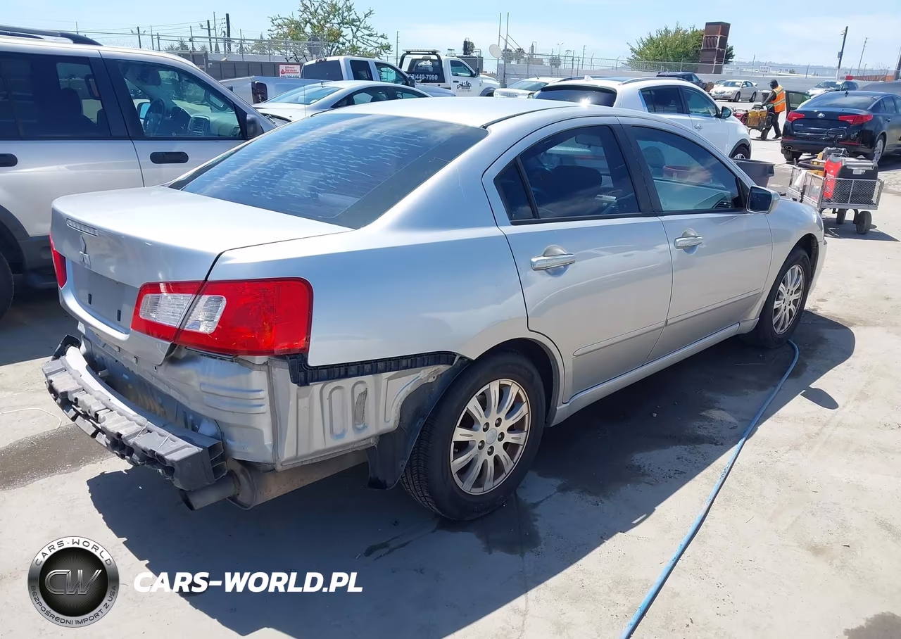 2009 Mitsubishi Galant Es-Sport Edition VIN:4A3AB36FX9E017851 - 4