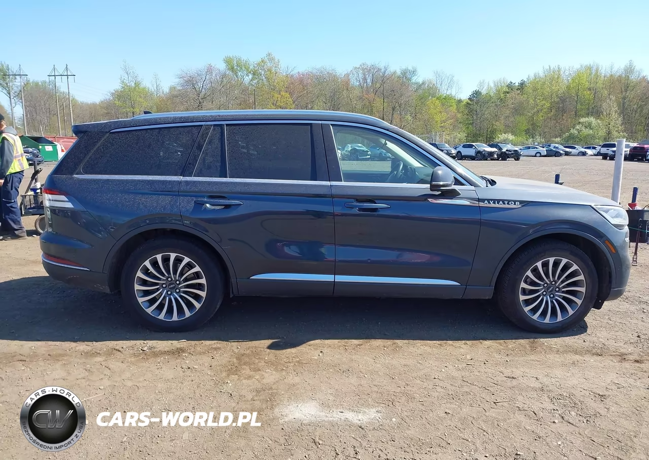 2022 Lincoln Aviator Reserve VIN:5LM5J7XC0NGL16985 - 13