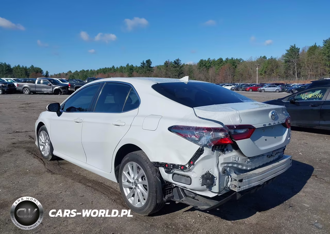 2023 Toyota Camry Le VIN:4T1R11BK1PU080576 - 3