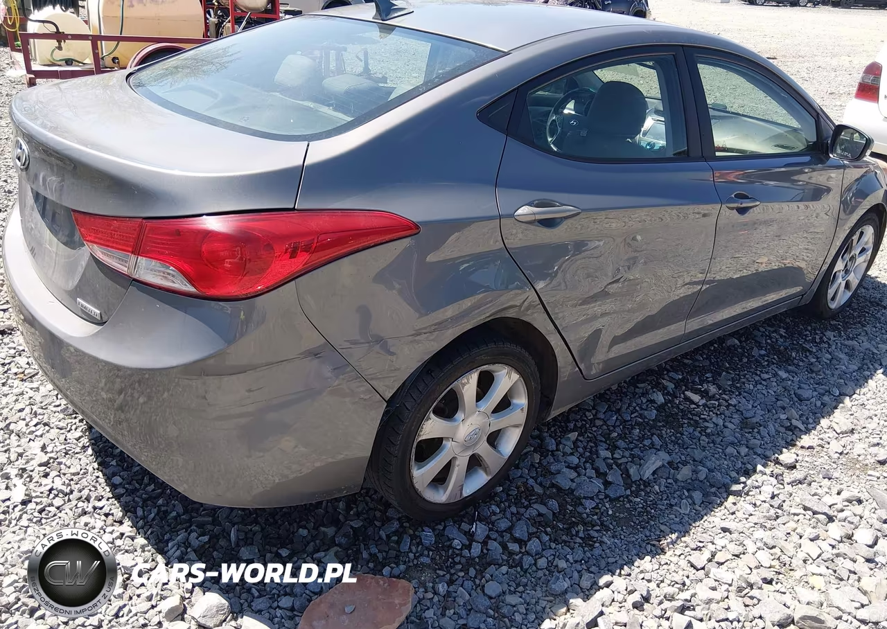 2013 Hyundai Elantra Limited VIN:5NPDH4AE4DH371568 - 6