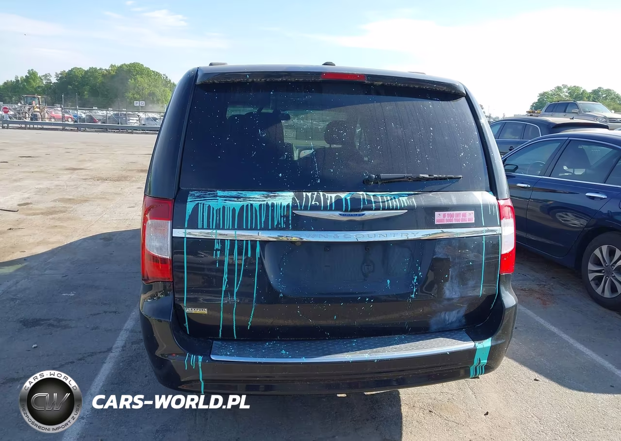 2016 Chrysler Town & Country Touring VIN:2C4RC1BG0GR148602 - 16