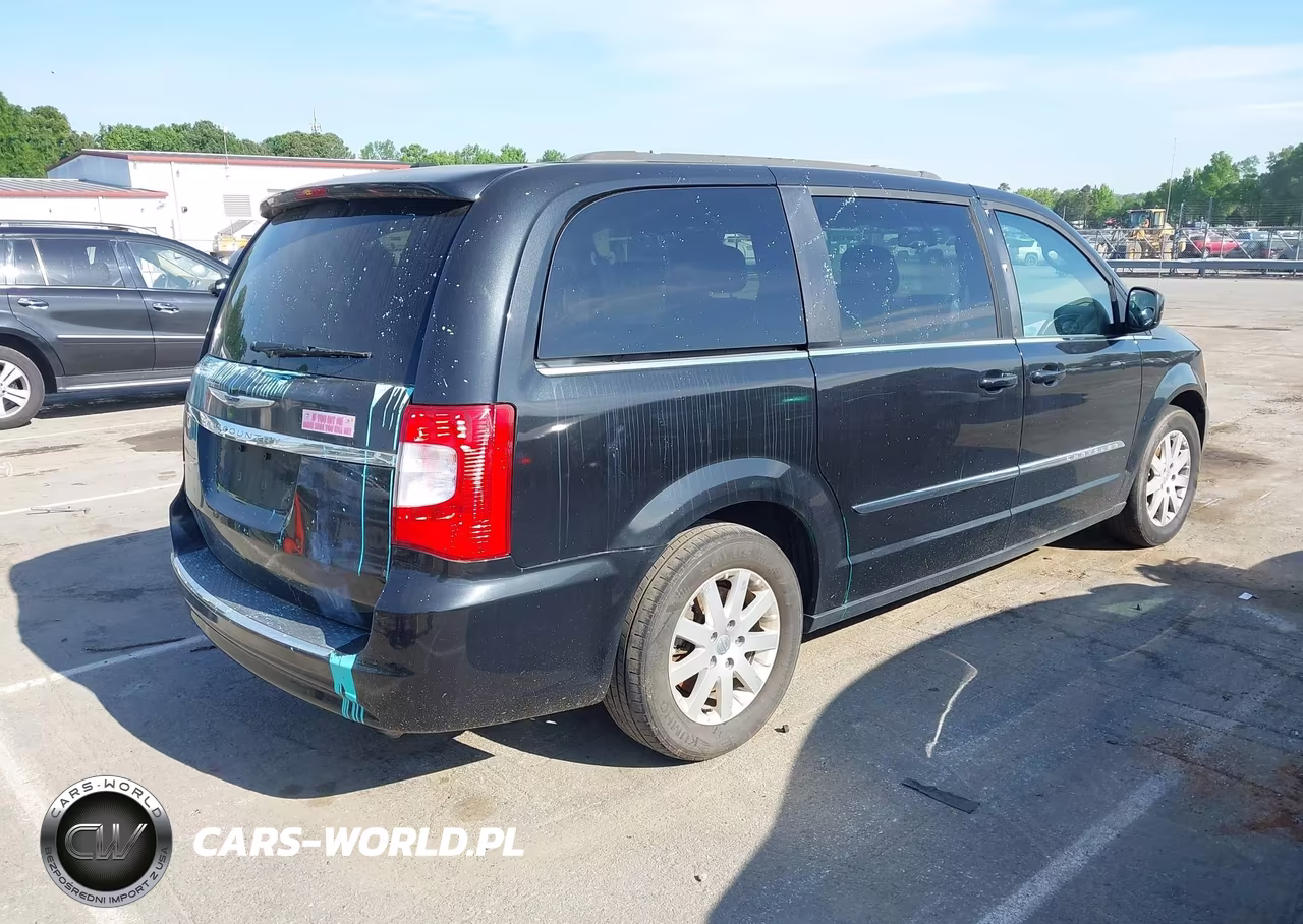 2016 Chrysler Town & Country Touring VIN:2C4RC1BG0GR148602 - 4