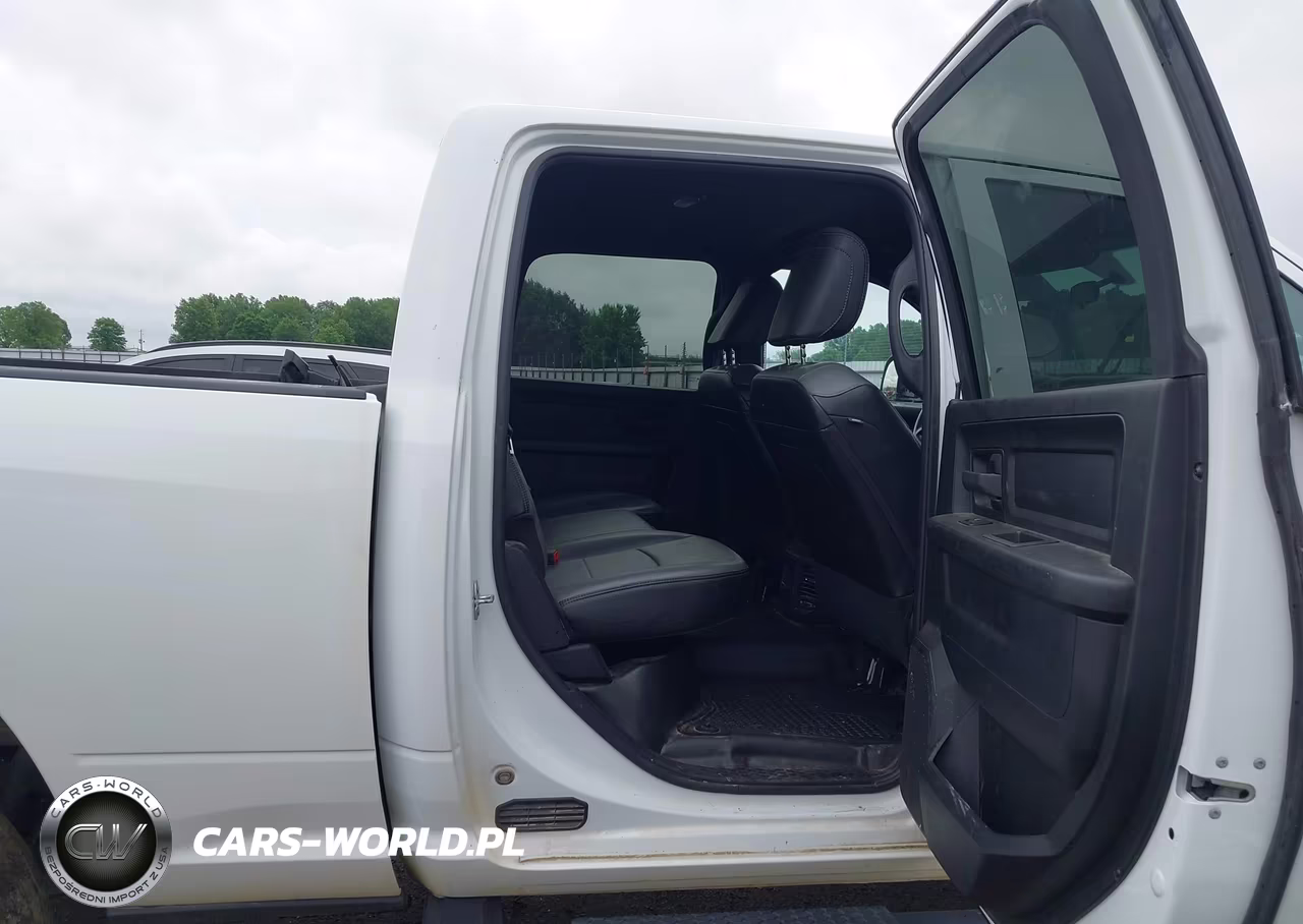2022 Ram 2500 Tradesman 4X4 6'4 Box VIN:3C6UR5CJ7NG270779 - 8