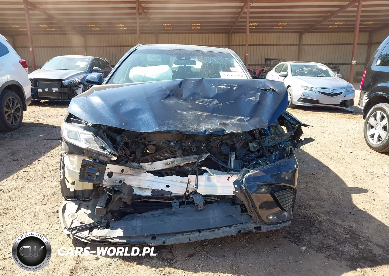 2019 Toyota Camry Se VIN:4T1B11HK0KU724134 - 13