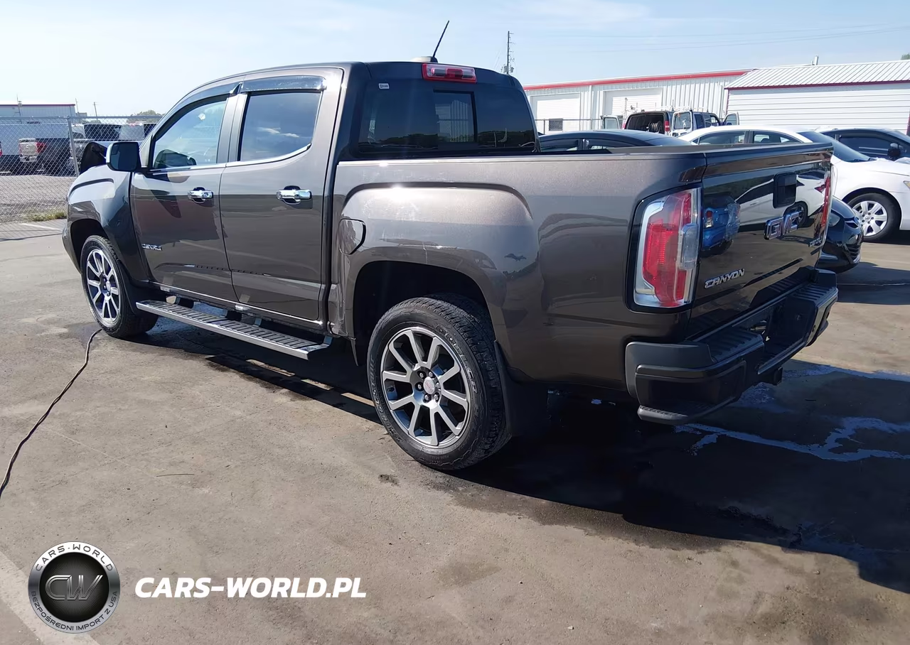 2019 GMC Canyon Denali VIN:1GTG6EEN9K1335205 - 3