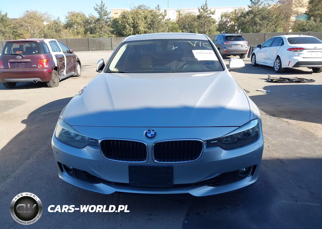 2015 BMW 328I xDrive VIN:WBA3B3C51FJ983819 - 13