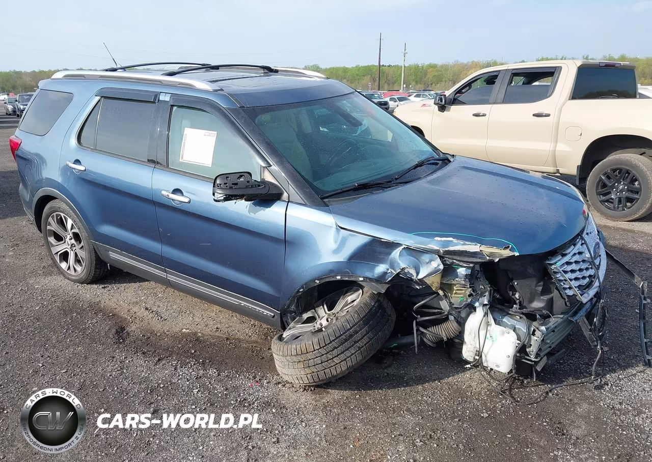 2018 Ford Explorer Platinum – zdjęcie 1 z 17
