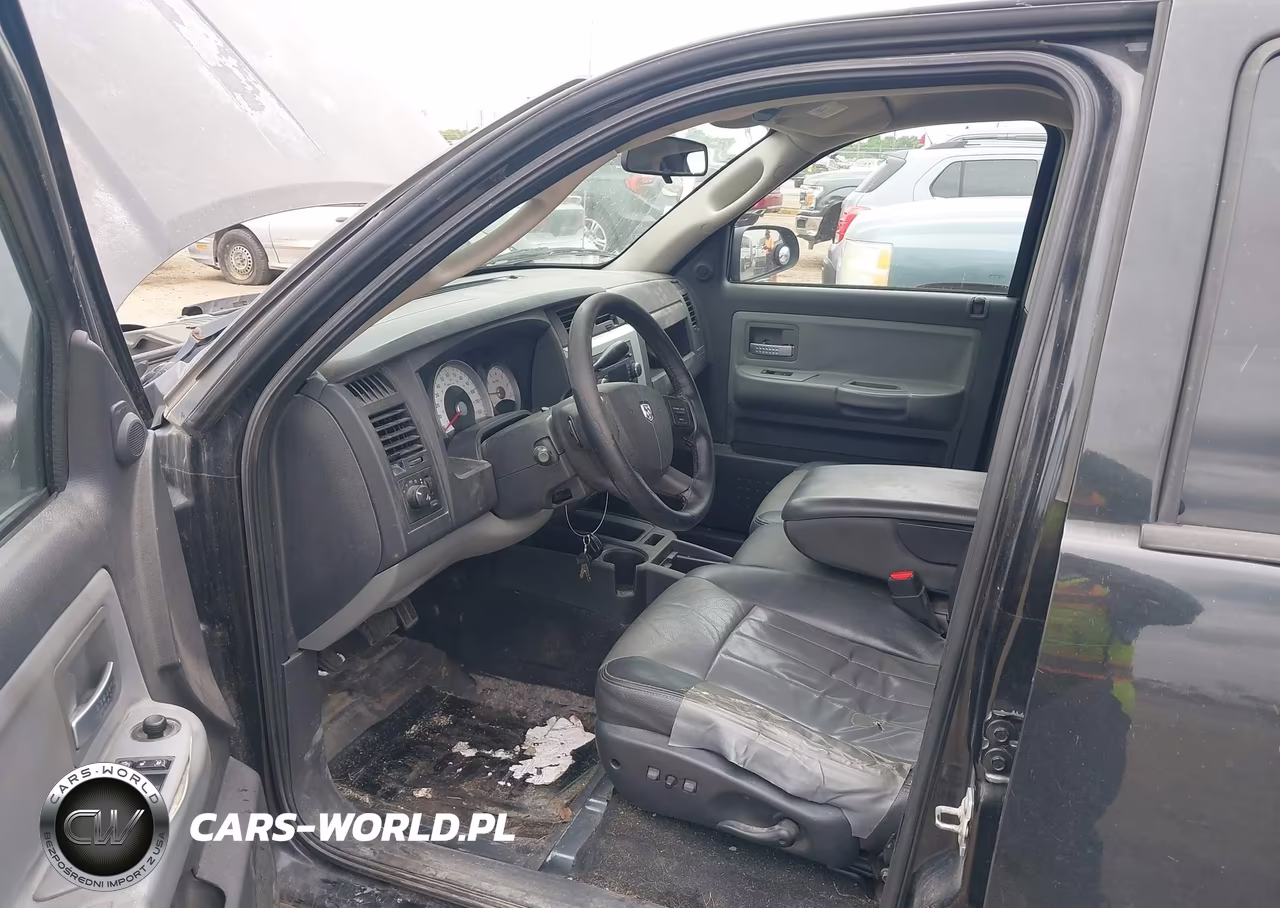 2008 Dodge Dakota Laramie VIN:1D7HW58N88S602682 - 19