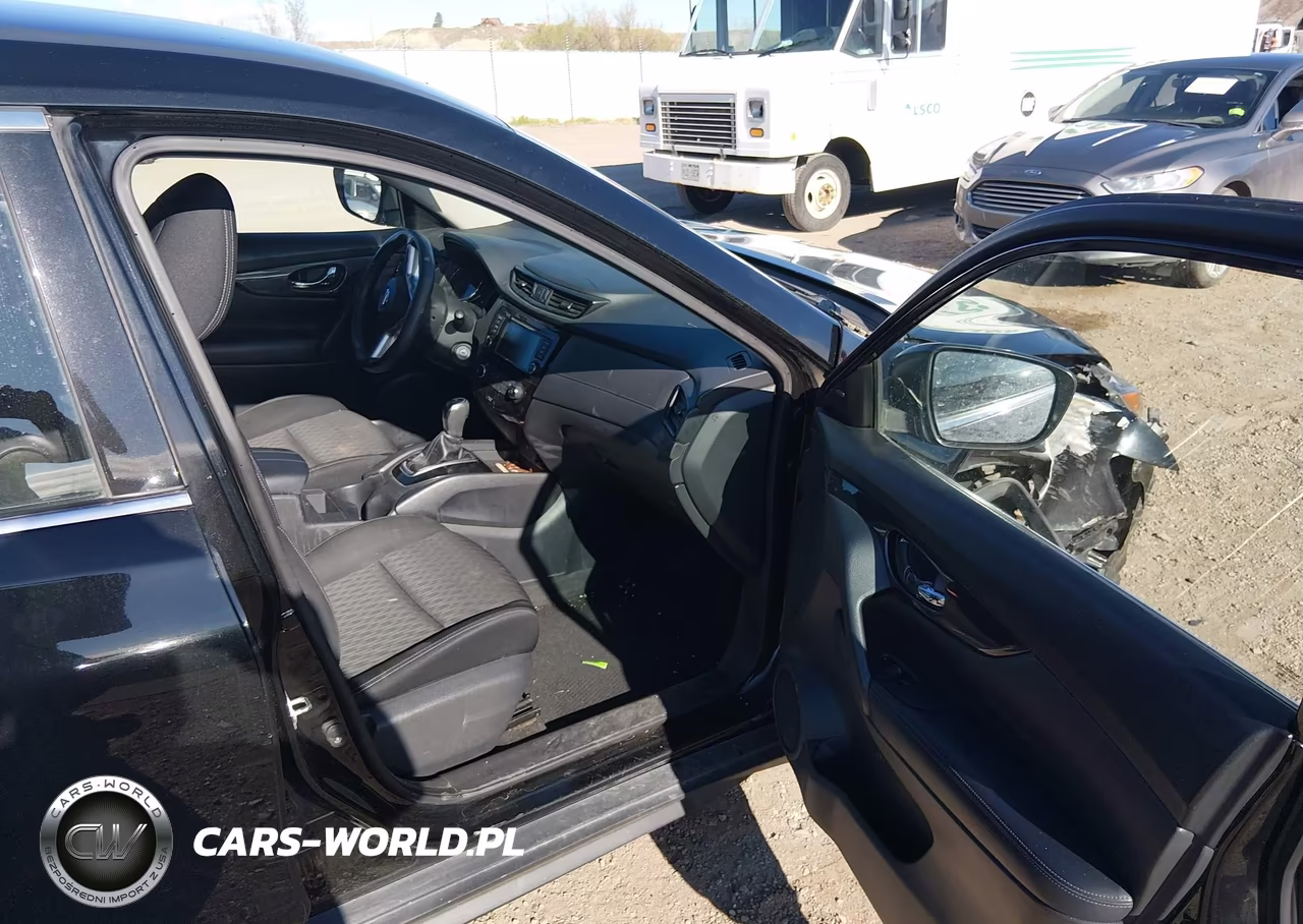 2018 Nissan Rogue S VIN:KNMAT2MV7JP514529 - 5
