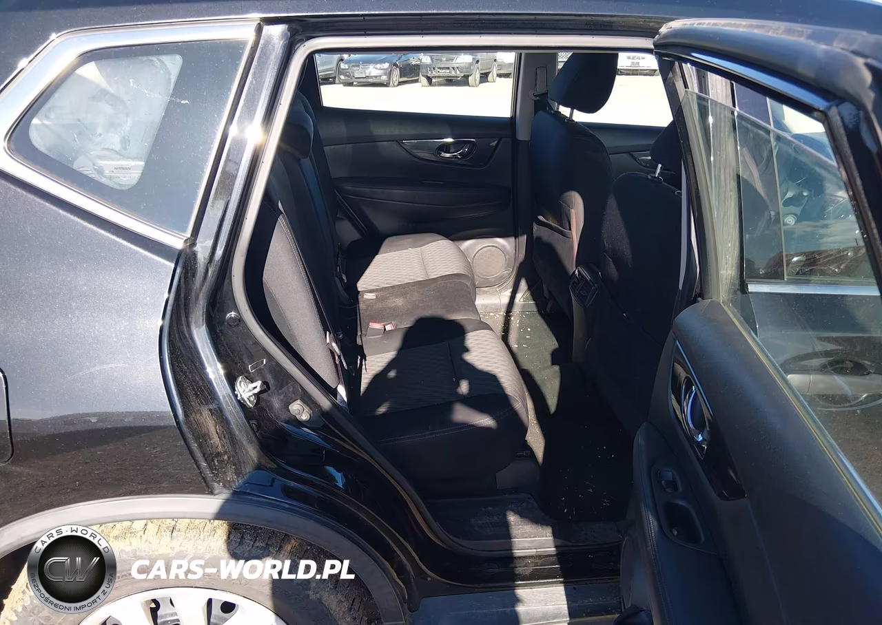 2018 Nissan Rogue S VIN:KNMAT2MV7JP514529 - 8
