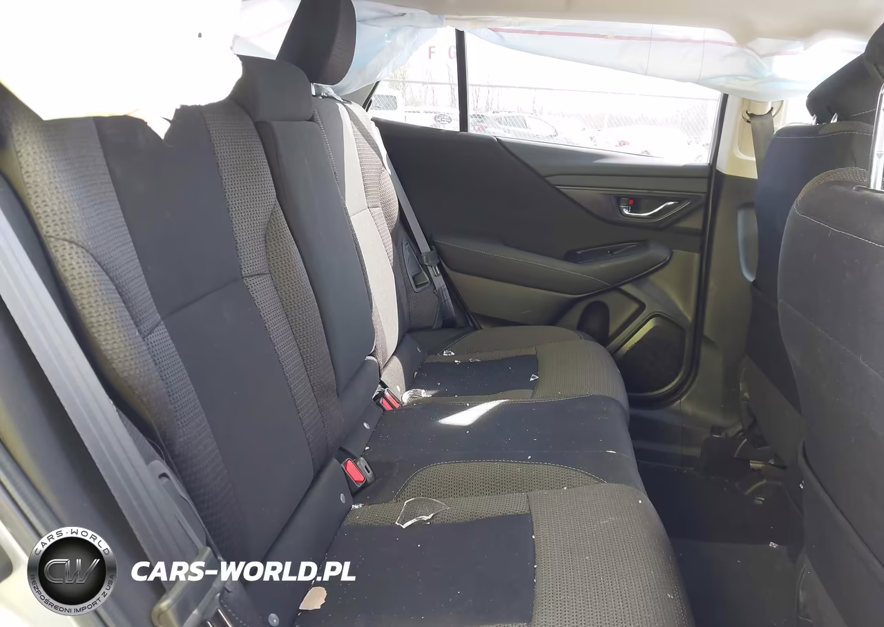 2025 Subaru Outback Premium VIN:4S4BTAFC8S3130693 - 8