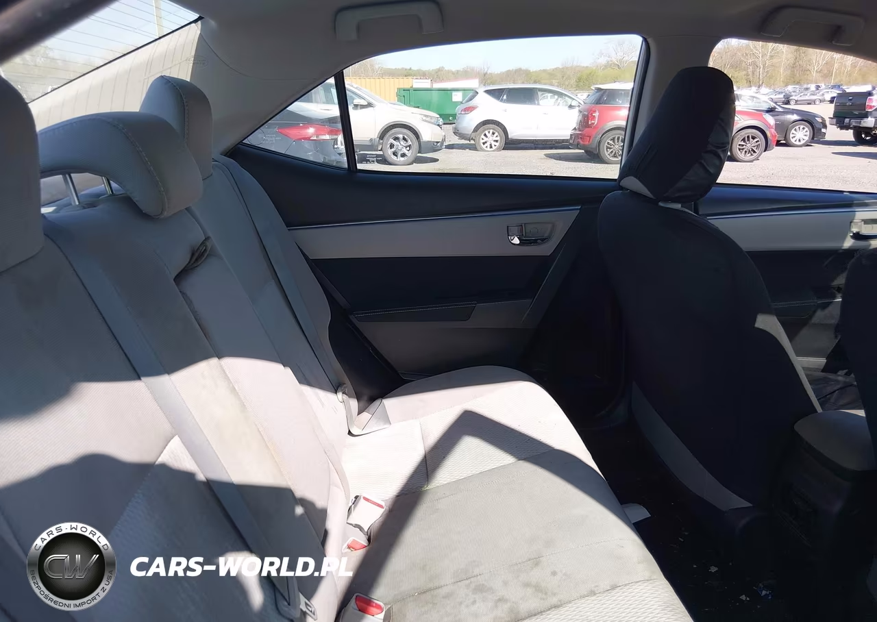 2016 Toyota Corolla Le VIN:2T1BURHEXGC708306 - 8