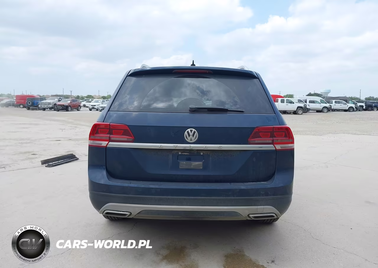 2018 Volkswagen Atlas 3.6L V6 S VIN:1V2AR2CA7JC519443 - 16