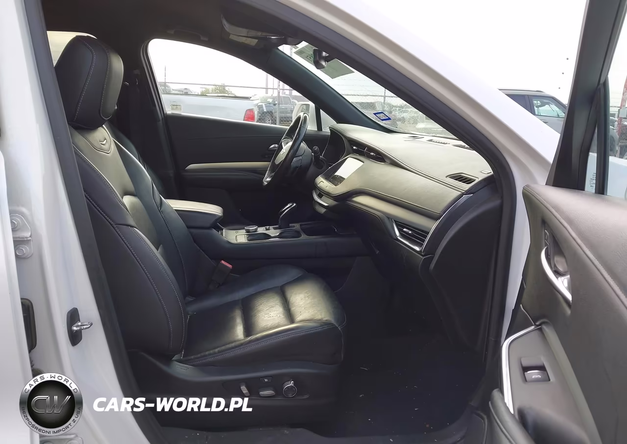 2020 Cadillac Xt4 Fwd Premium Luxury VIN:1GYFZCR41LF067628 - 5