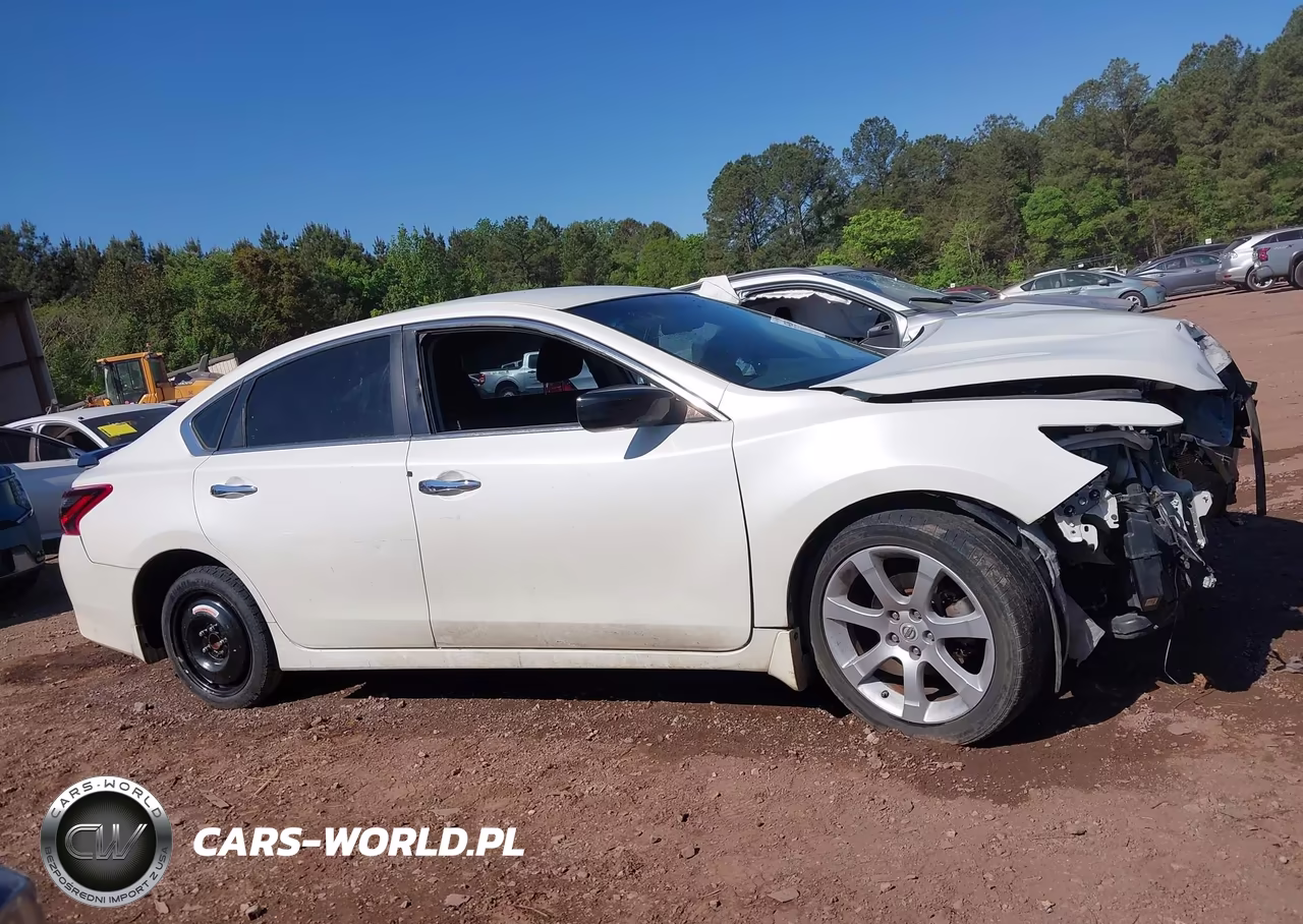 2017 Nissan Altima 2.5 Sr VIN:1N4AL3AP1HC296073 - 14