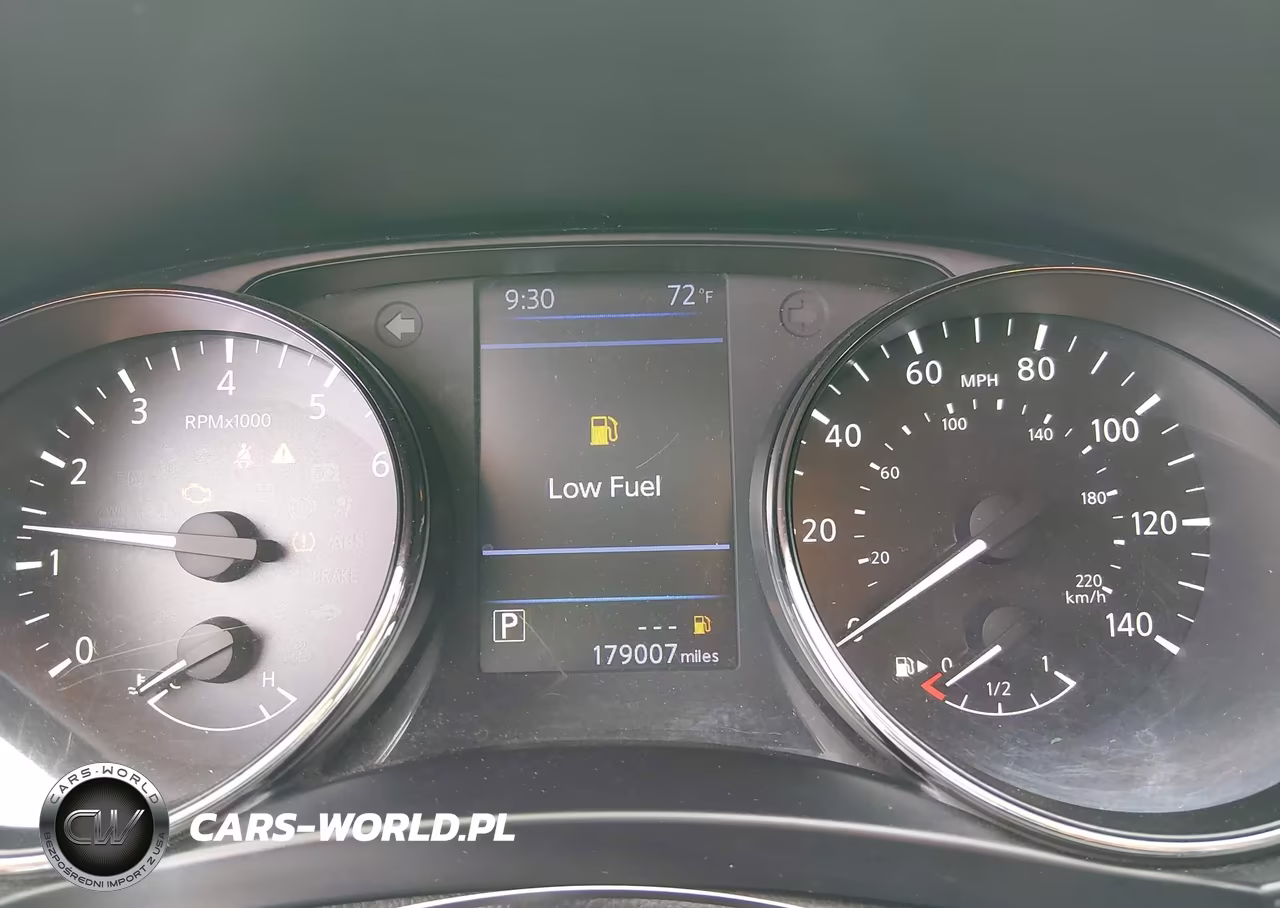 2019 Nissan Rogue S VIN:JN8AT2MT5KW266145 - 7