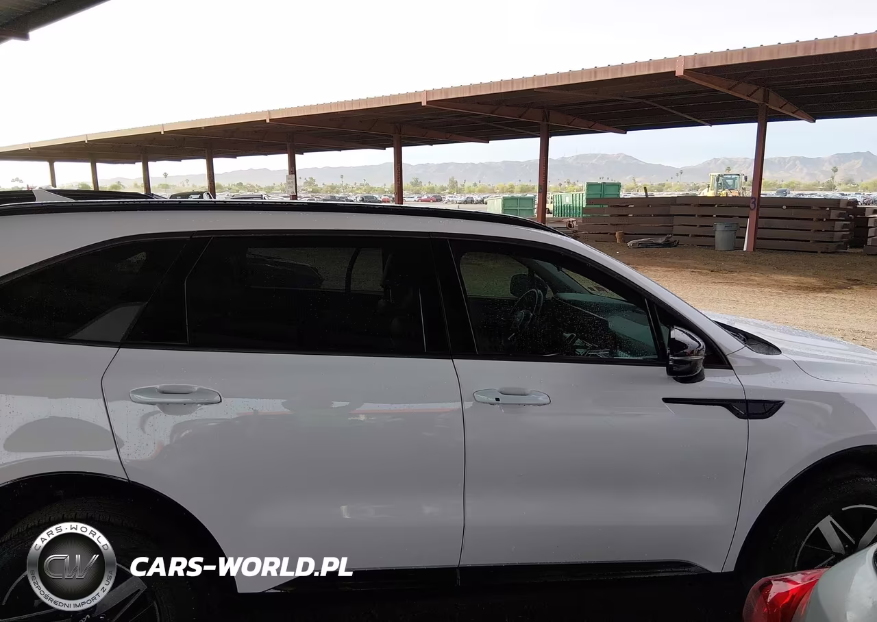 2022 Kia Sorento S VIN:5XYRL4LC9NG162741 - 14