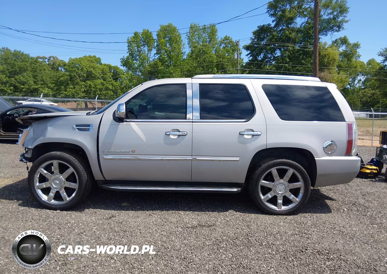 2007 Cadillac Escalade Standard VIN:1GYEC63807R426336 - 15