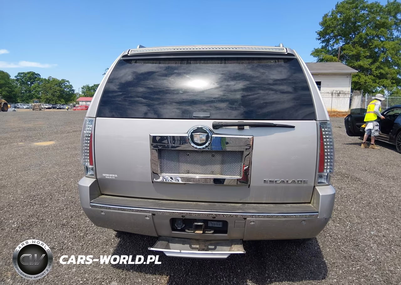 2007 Cadillac Escalade Standard VIN:1GYEC63807R426336 - 17
