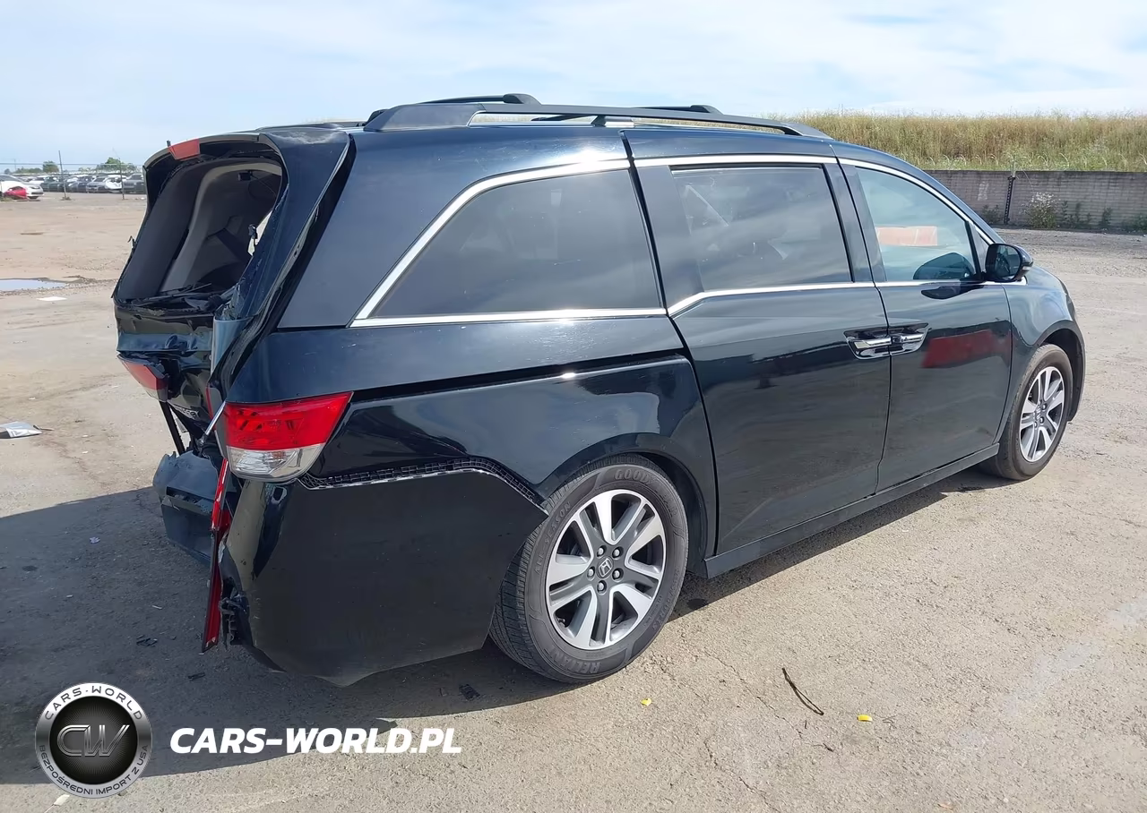 2015 Honda Odyssey Touring-Touring Elite VIN:5FNRL5H97FB045994 - 4