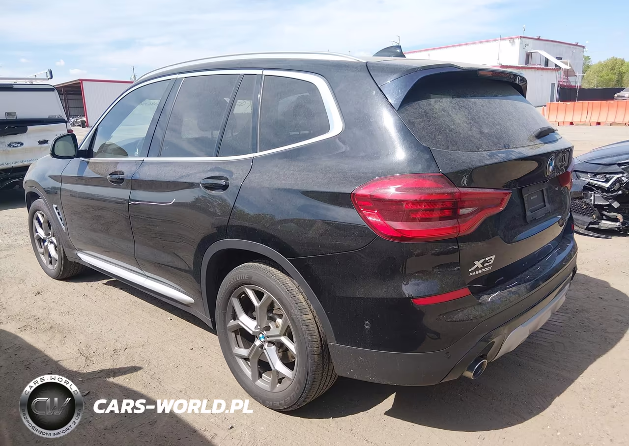 2021 BMW X3 xDrive30I VIN:5UXTY5C00M9F95692 - 3