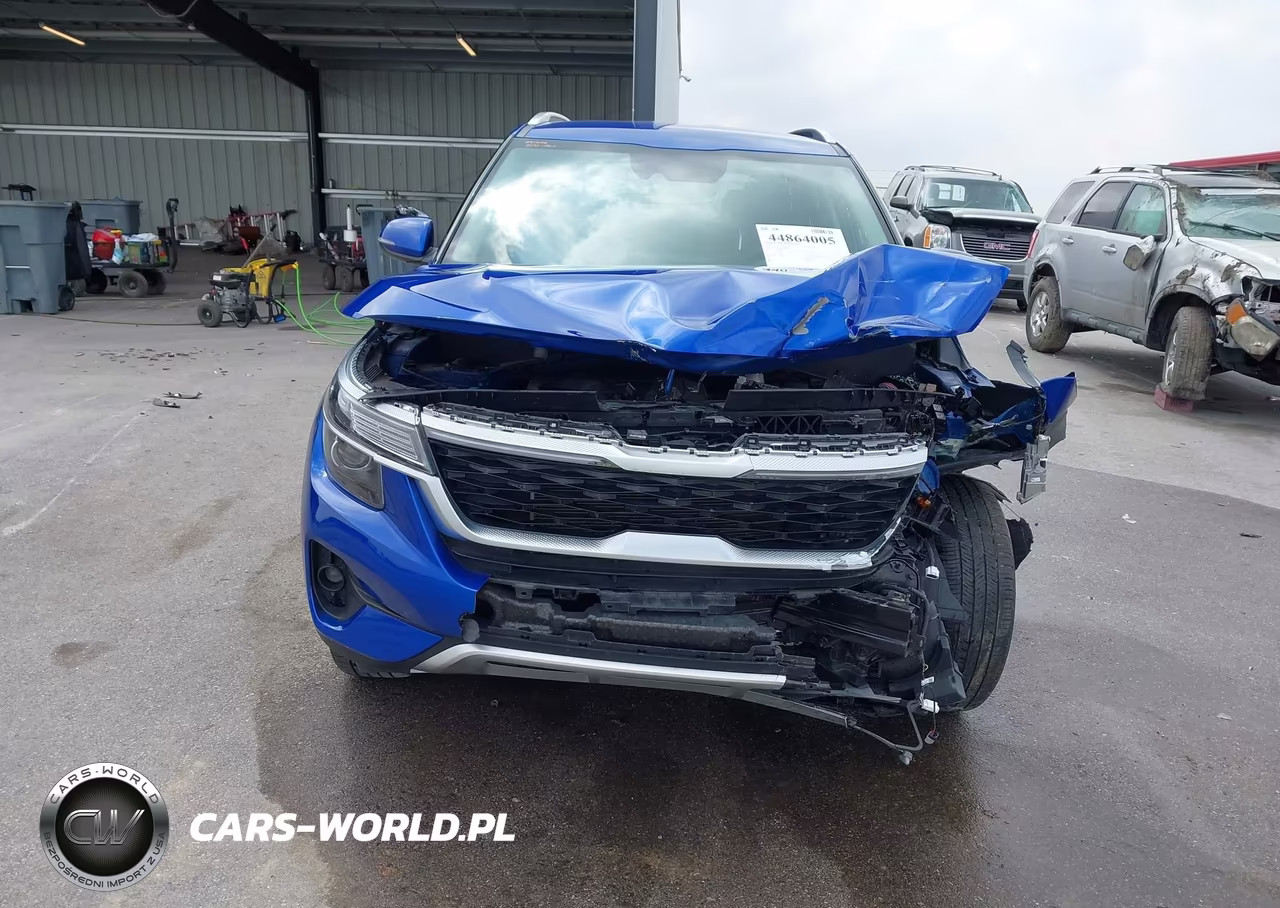 2023 Kia Seltos S VIN:KNDEU2AA8P7437713 - 11