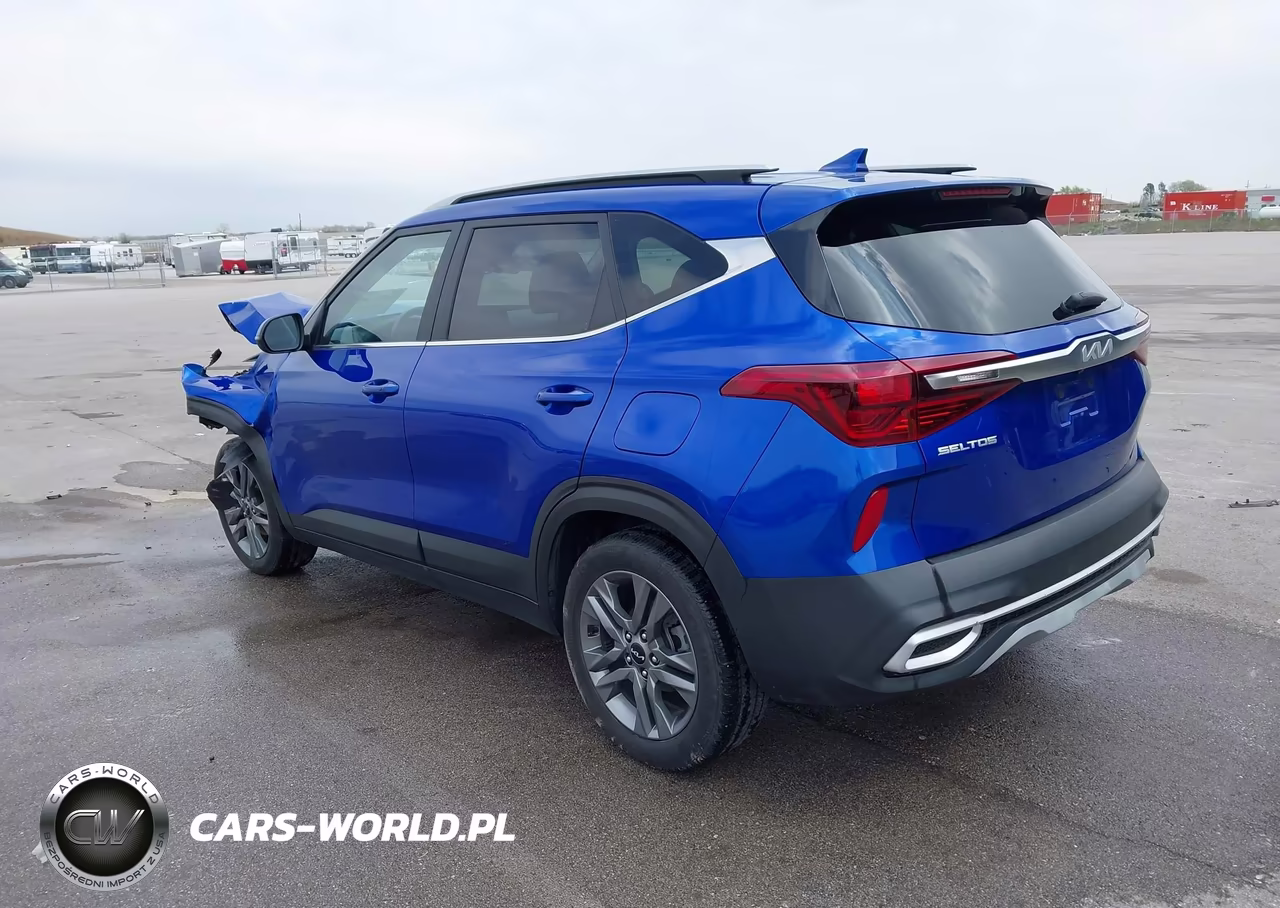2023 Kia Seltos S VIN:KNDEU2AA8P7437713 - 3