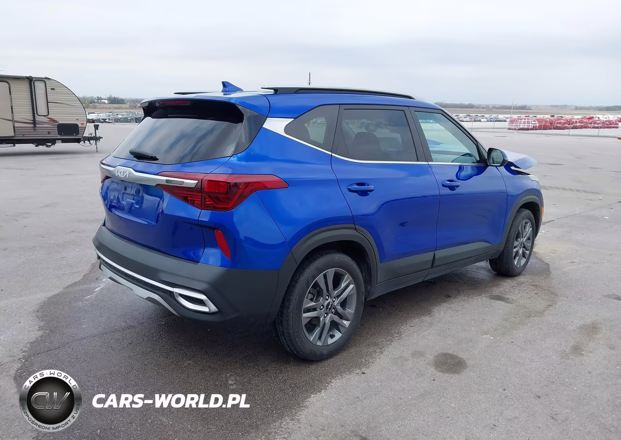 2023 Kia Seltos S VIN:KNDEU2AA8P7437713 - 4